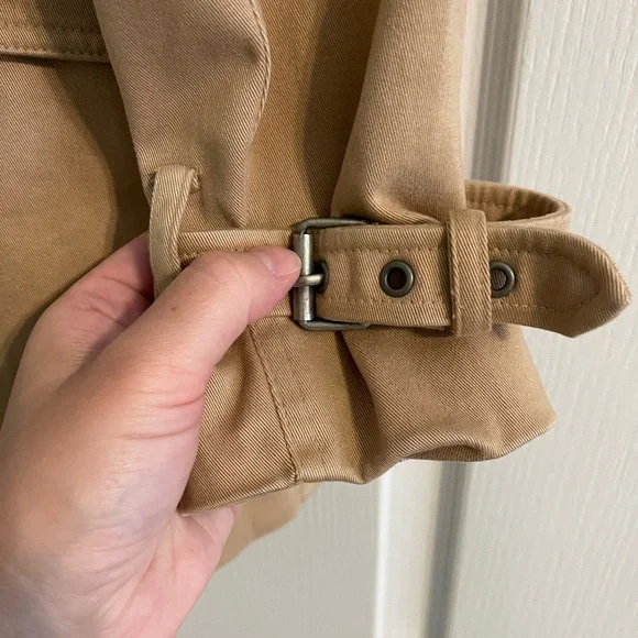 Tan Double-Breasted Trench Coat - Picture 4 of 5